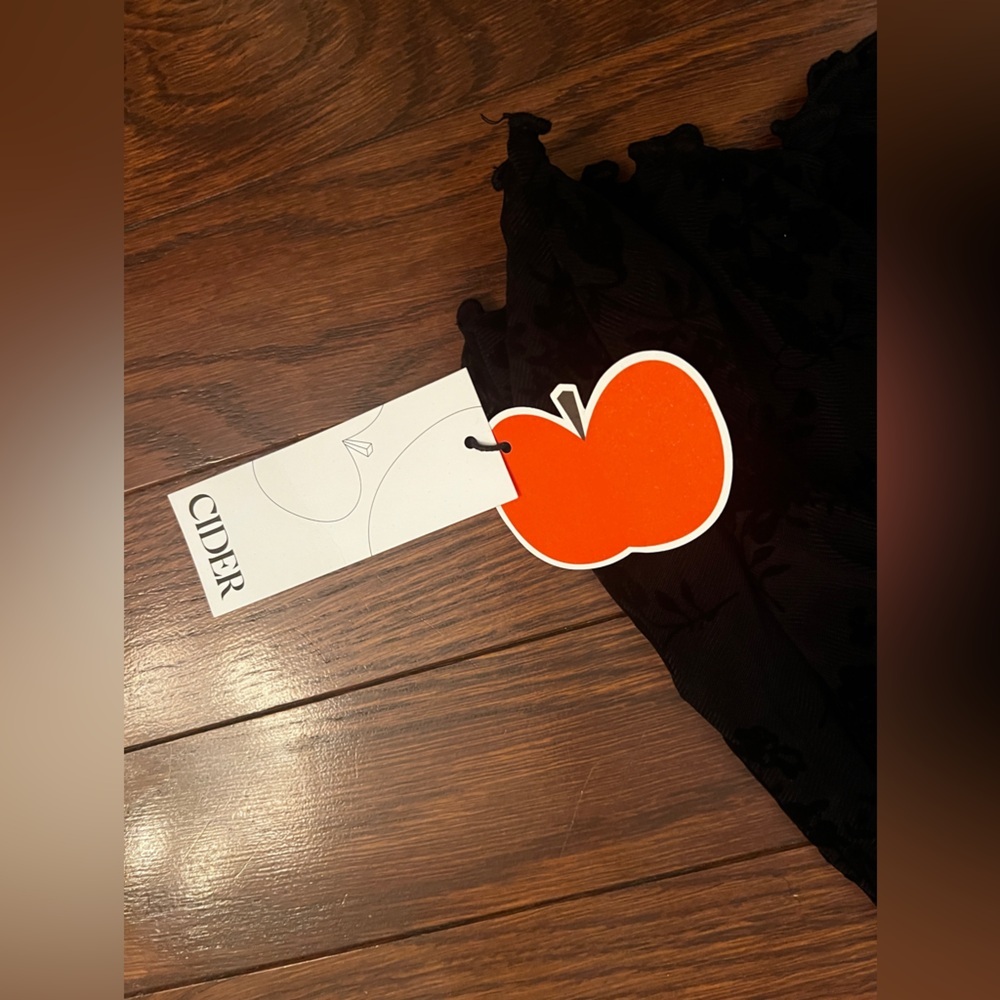 CIDER Floral Lace Mini Dres SIZE MEDIUM NWT - Picture 3 of 6